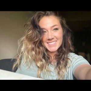 Meet your Posher, Lizzy